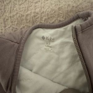 XS Kyte Baby sleep sack and hat